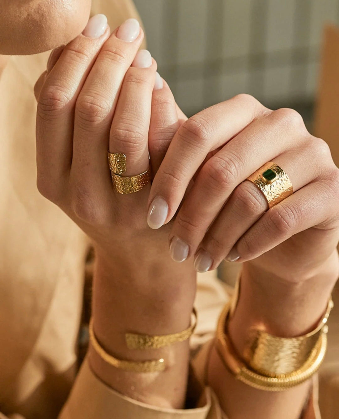 Anello ZAG Bijoux regolabile dorato martellato