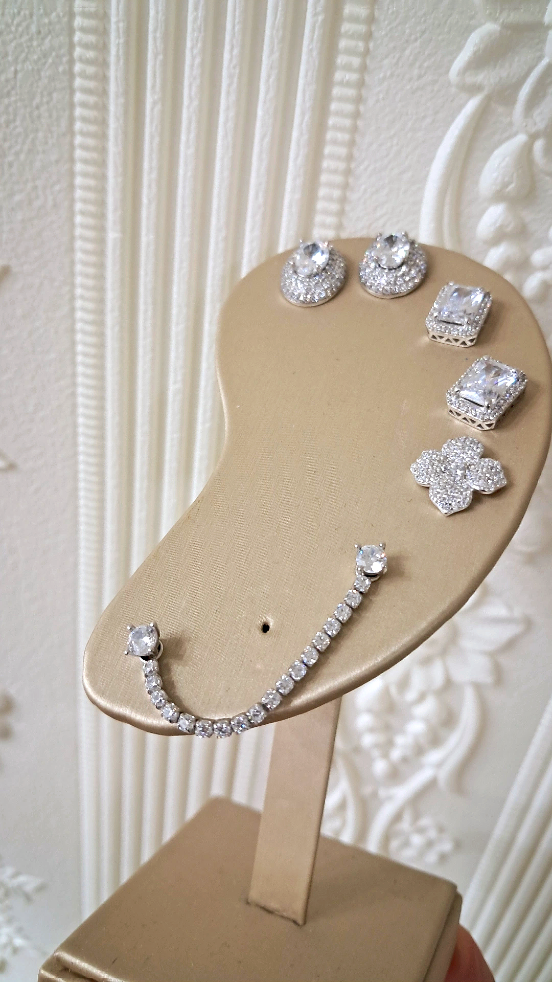 Mono orecchino Sarah