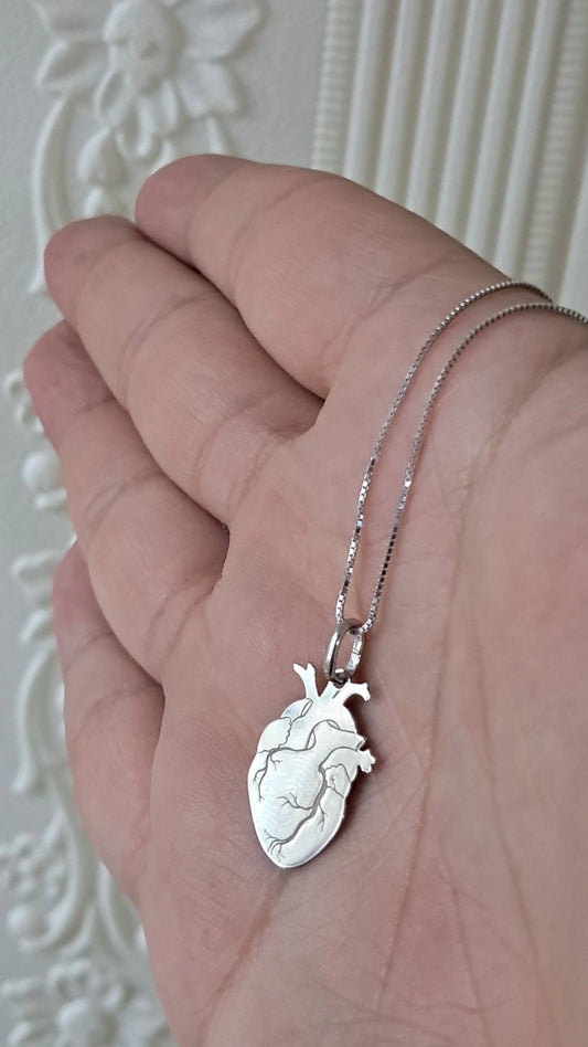 Collana cuore anatomico