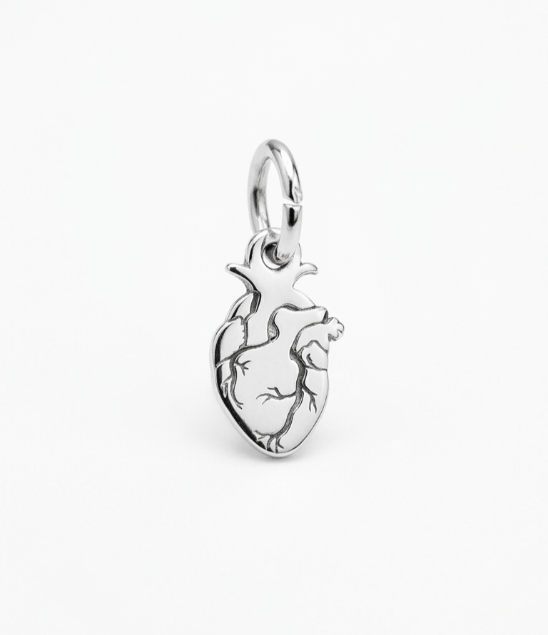 Ciondolo cuoricino anatomico (emozioni)