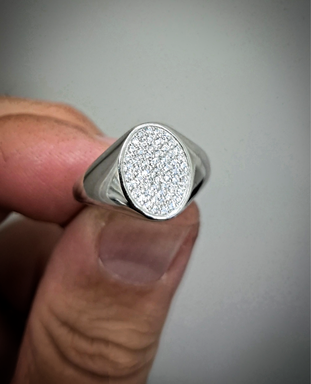 Anello Lux oval
