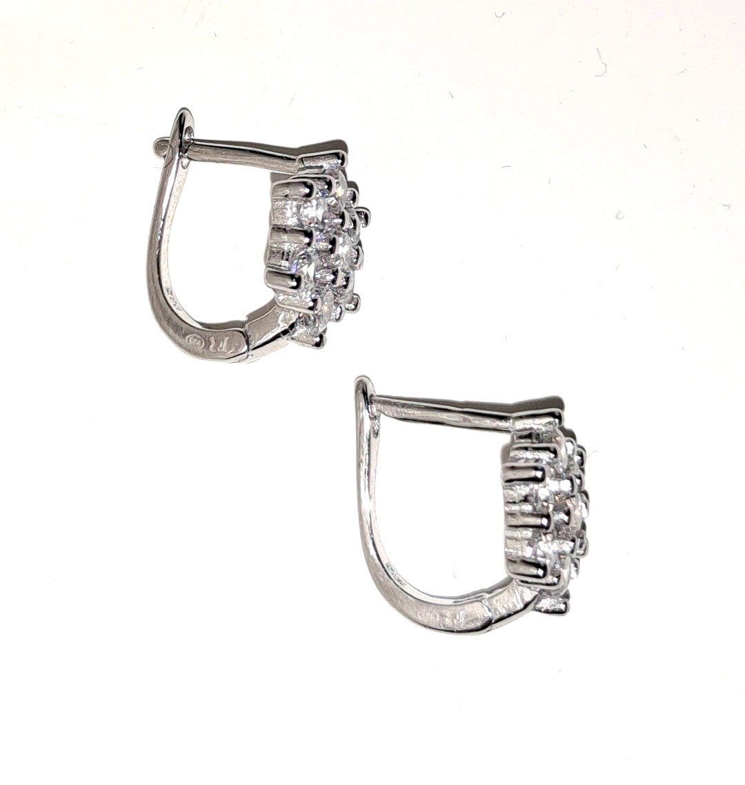 Orecchini toppa magic